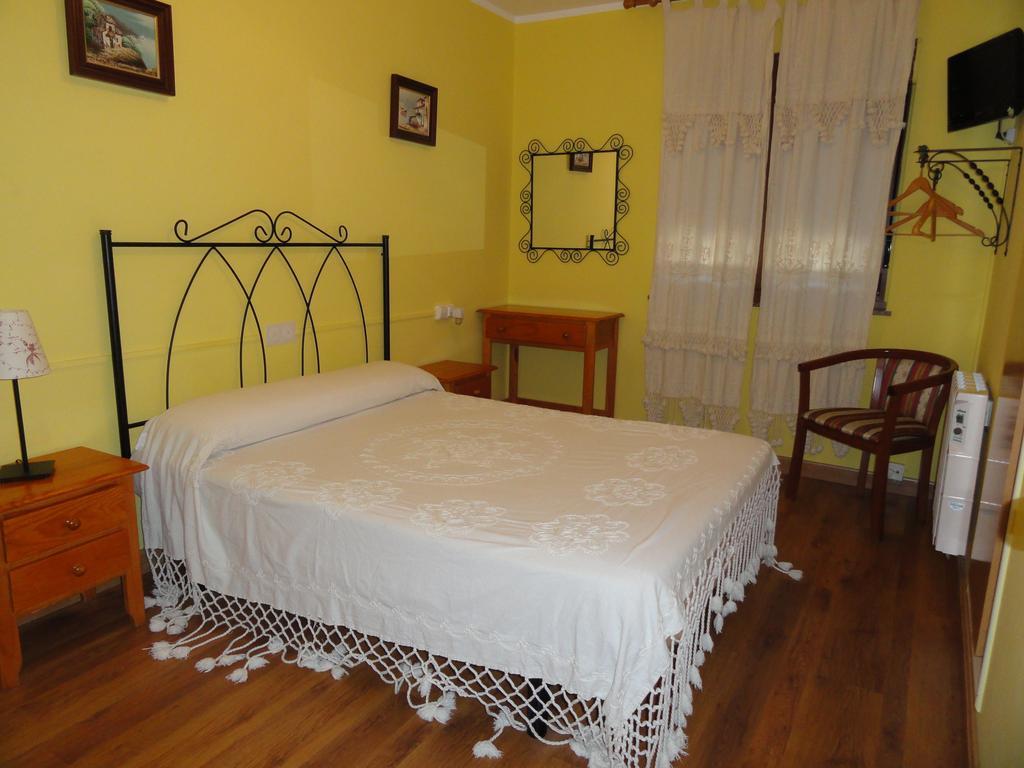 Hotel Azabache Susierra Onís Dış mekan fotoğraf