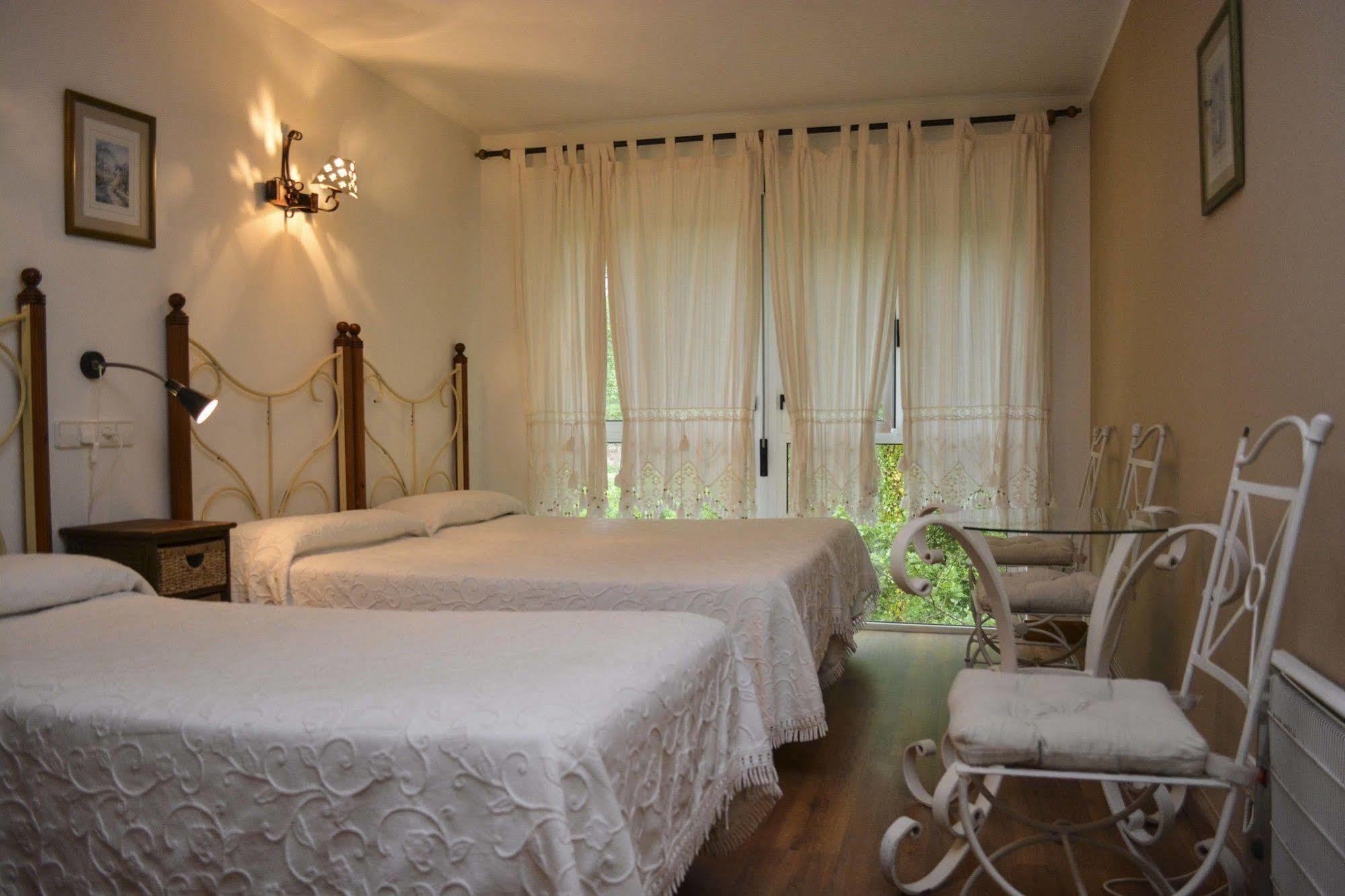 Hotel Azabache Susierra Onís Dış mekan fotoğraf
