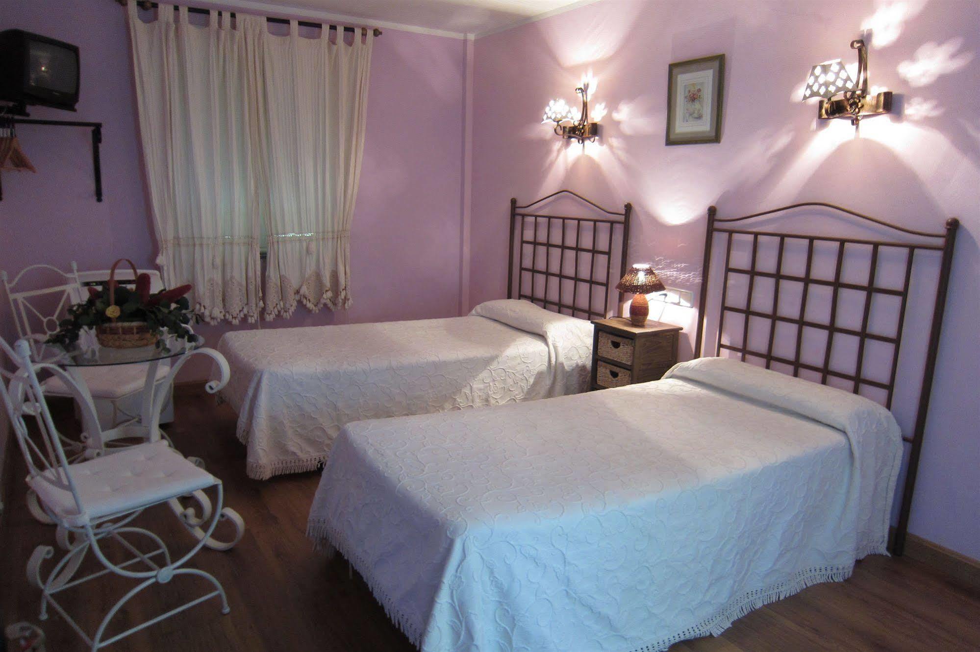 Hotel Azabache Susierra Onís Dış mekan fotoğraf