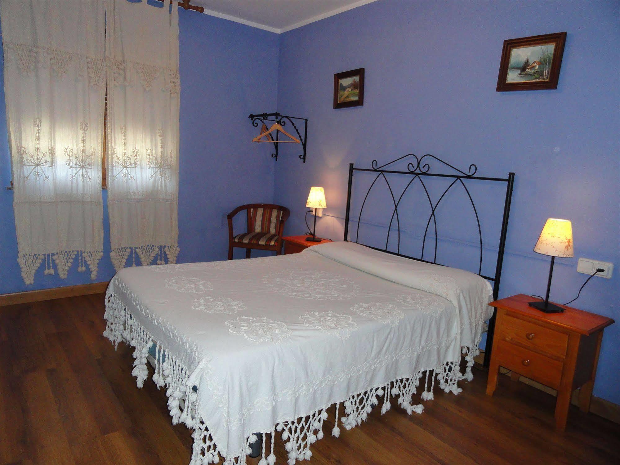 Hotel Azabache Susierra Onís Dış mekan fotoğraf